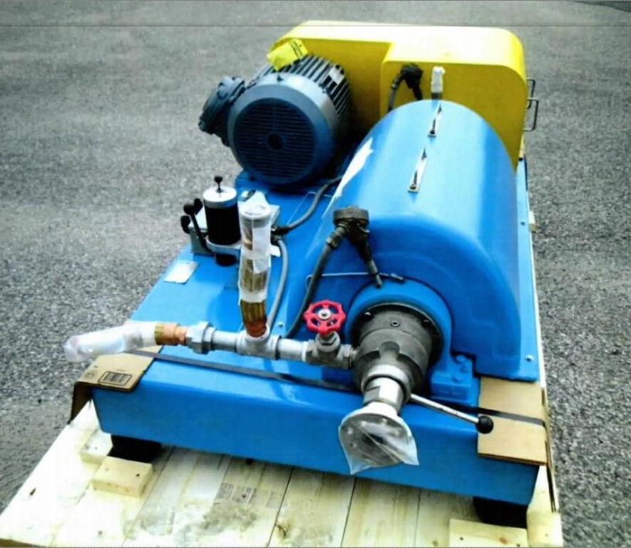 Bird 1350 decanter centrifuge, 316SS. Centrifuges Sanders