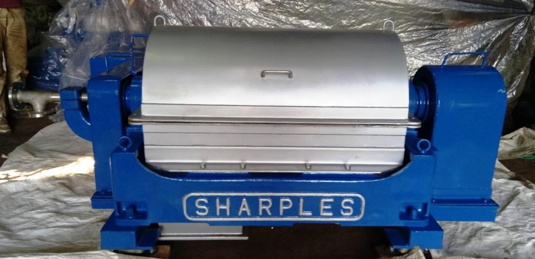 SharplesTomoe P3000 decanter centrifuge, 316SS. Centrifuges