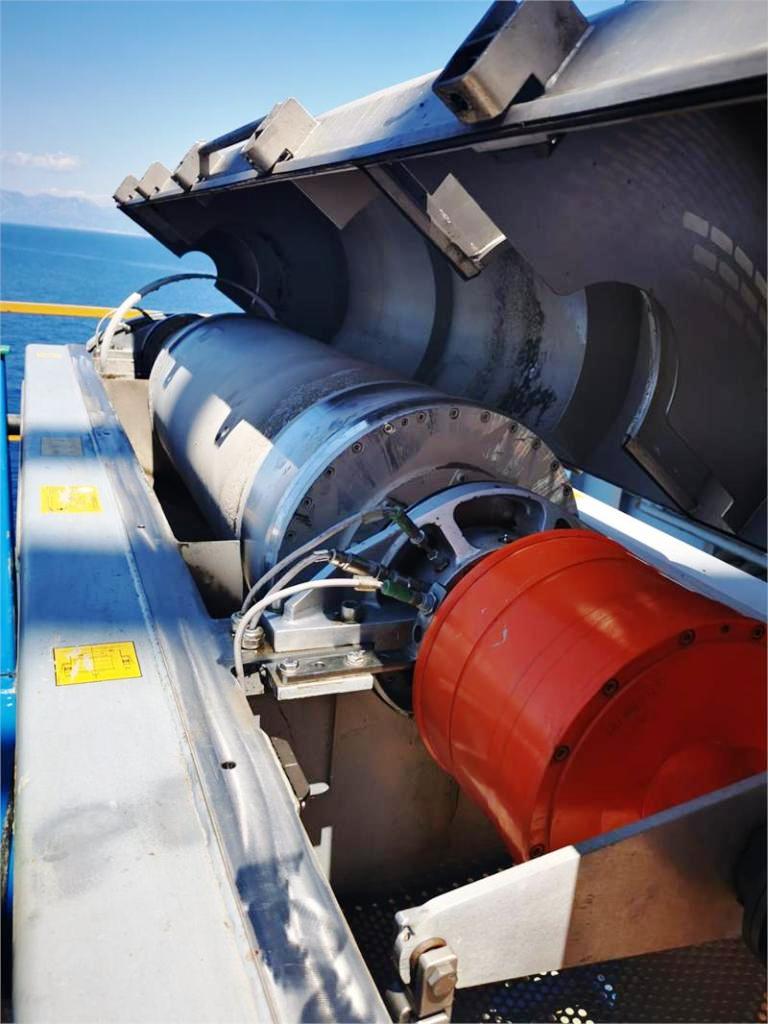 (2) Alfa-Laval LYNX 400 drilling mud decanter centrifuges, 316SS.