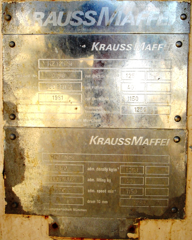 (2) Krauss-Maffei HZ 125 Si-300-960 peelers, 316L SS.