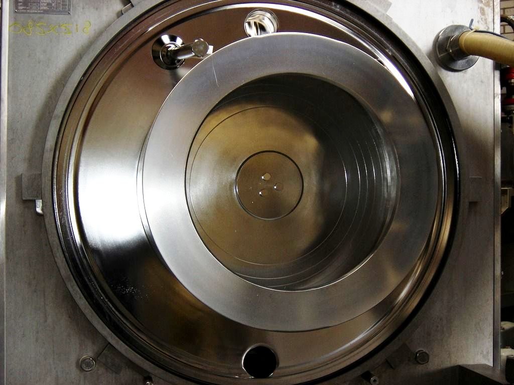 Krauss-Maffei HZ 630 PH peeler centrifuge, Hastelloy C22. 