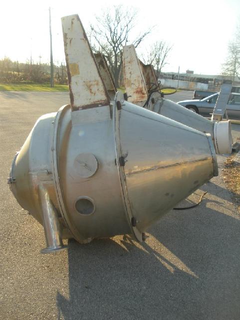 photo1