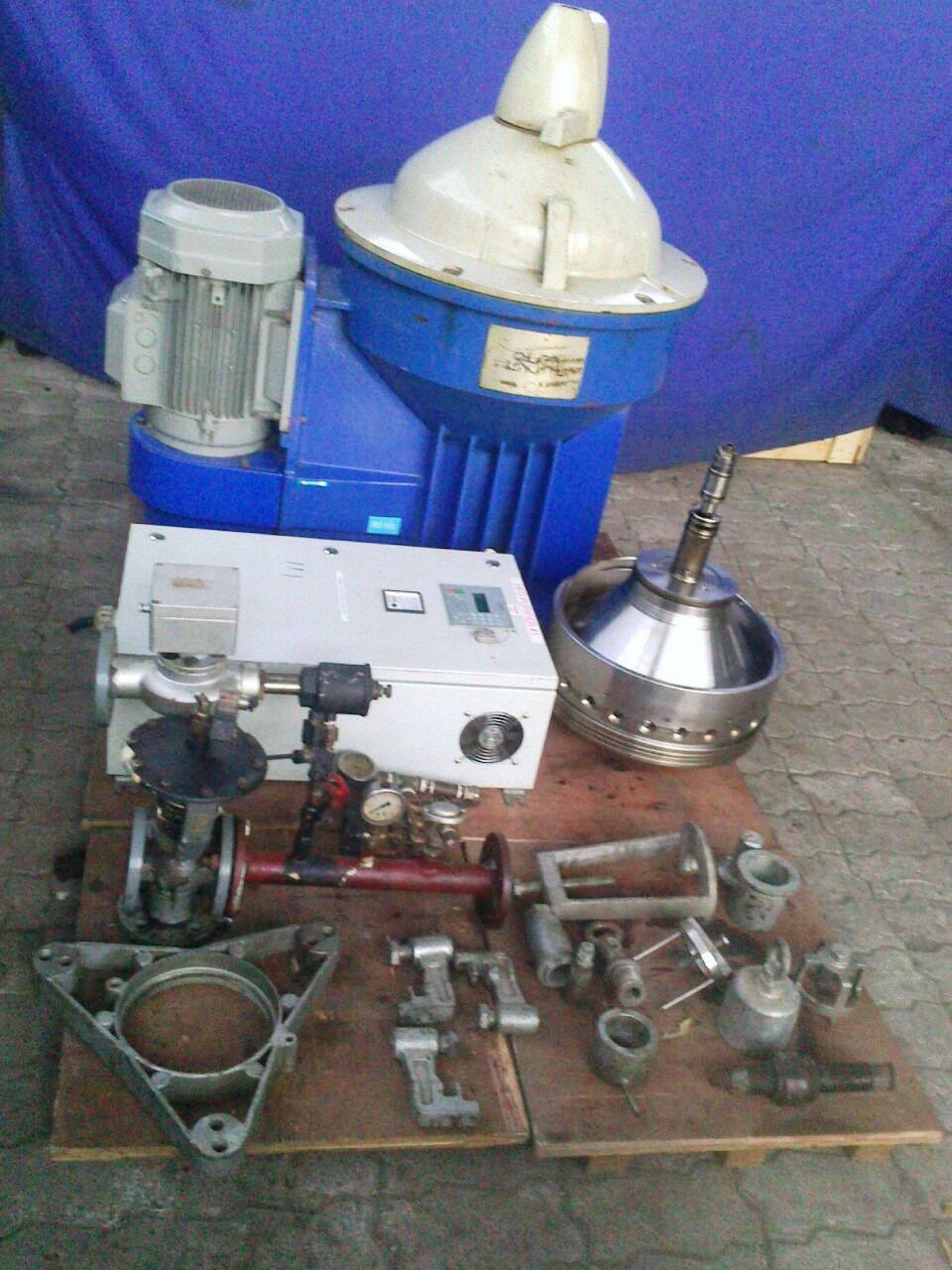 (2) Alfa-Laval S-967 fuel/lube oil purifiers, 316SS.       